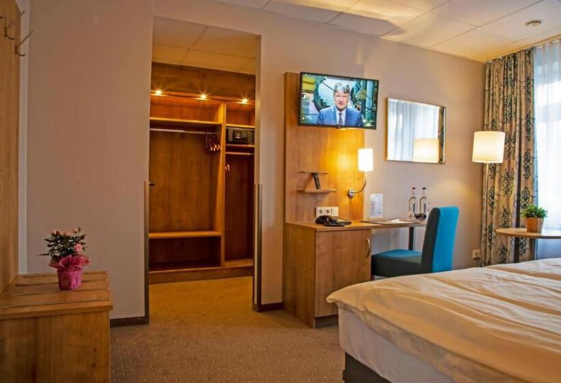 싱글 디럭스 룸, Kreuzer