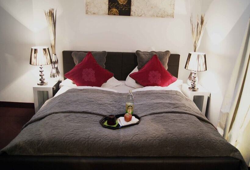 Suite Junior, Plenus