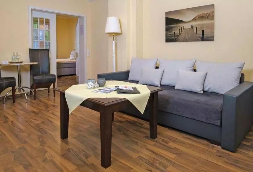 Standard Room, Restaurant Holsteiner Hof
