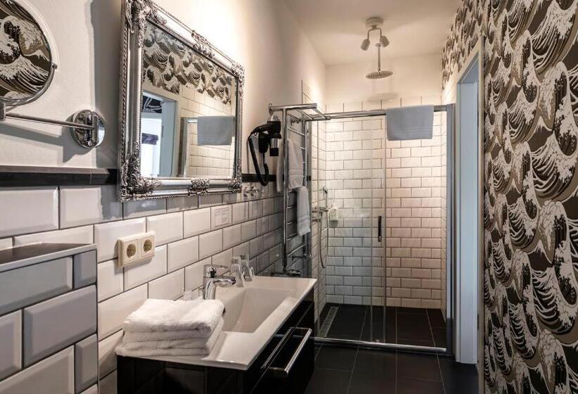 جناح مزوَّد بشرفة, & Restaurant Villa Ulmenhof