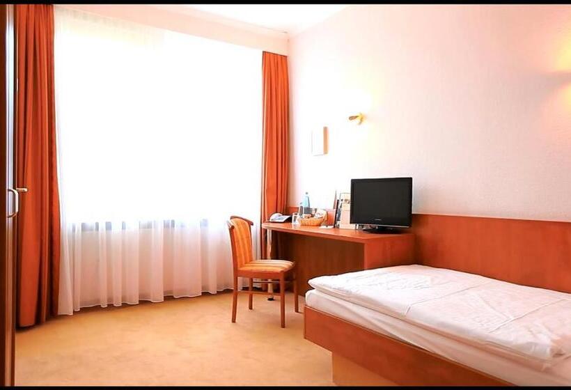 스탠다드 싱글 룸, Royal