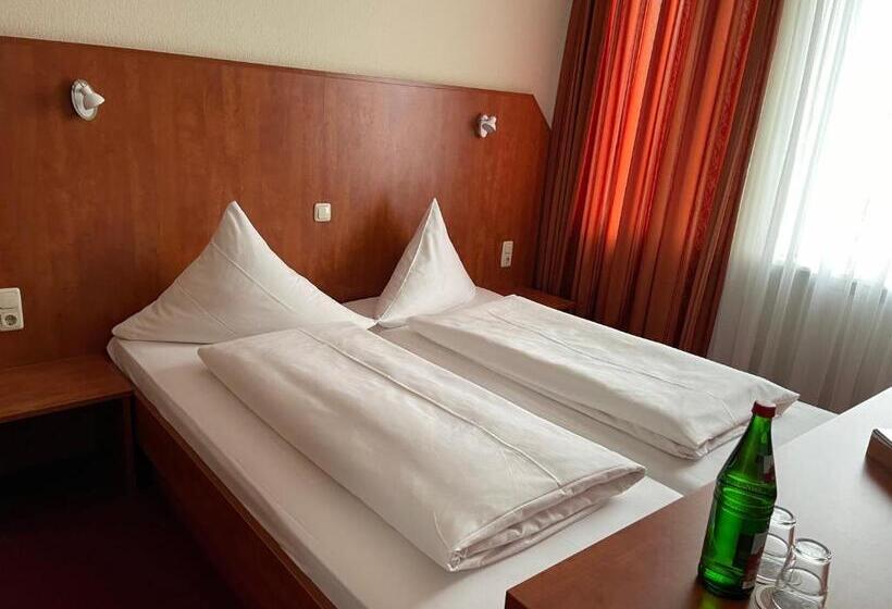 스탠다드 룸, Royal