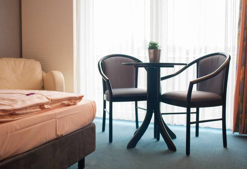 Номер Комфорт, Stadt Puttlingen