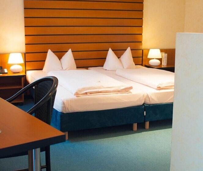 Люкс, Stadt Puttlingen