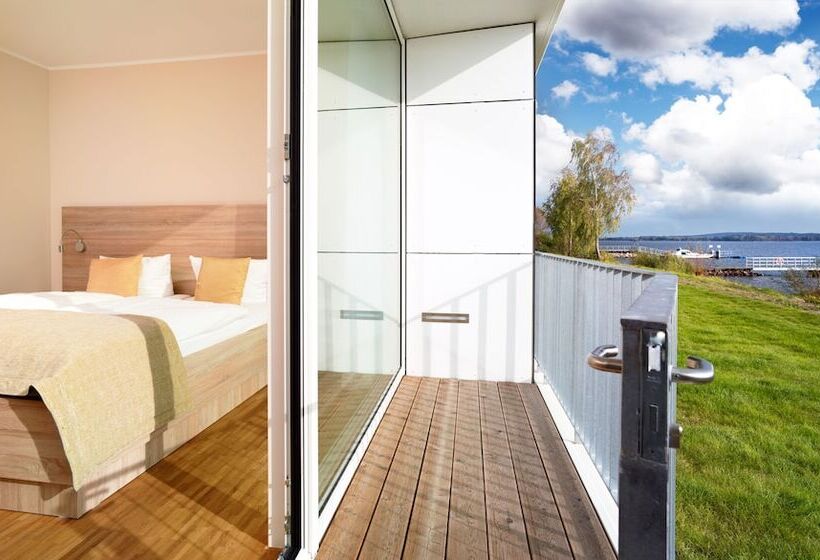 غرفة بريميوم مطلّة علي البحيرة, Strandhotel Senftenberger See