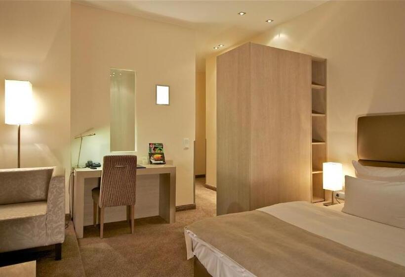 Номер Стандарт, Thomas Hotel Spa & Lifestyle