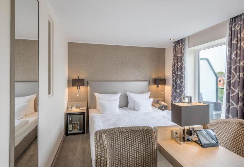 Номер Стандарт, Thomas Hotel Spa & Lifestyle