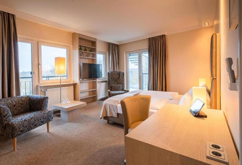 Номер Стандарт, Thomas Hotel Spa & Lifestyle