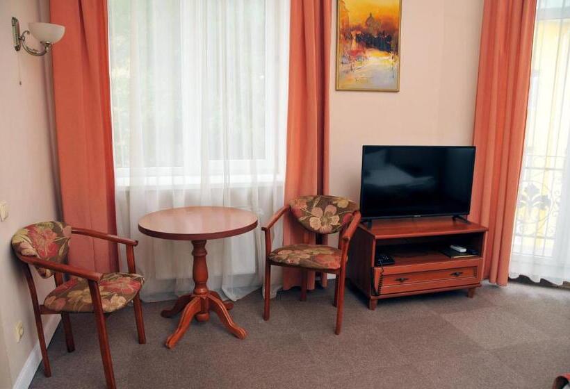 إستوديو قياسى سرير كينج, Irena