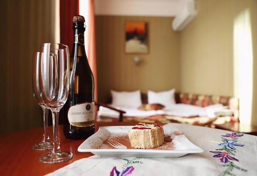 غرفة قياسية, Irena