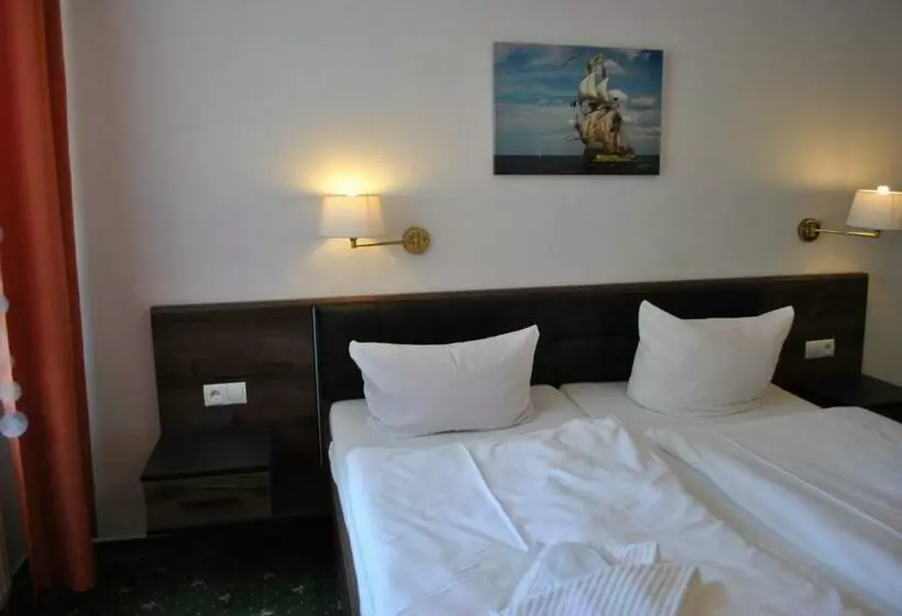 スタンダードルーム, Strand Hotel Lobbe