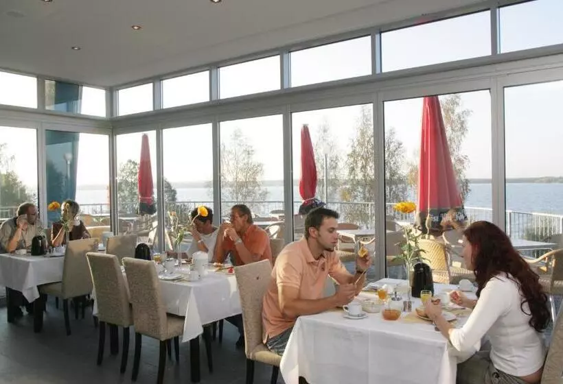 スタンダードルーム, Strandhotel Senftenberger See
