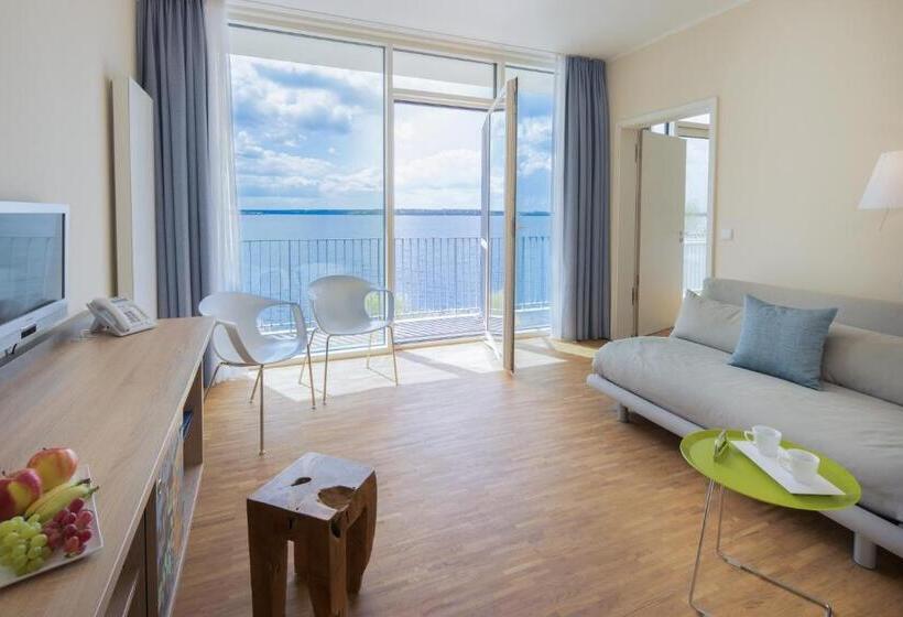 جناح, Strandhotel Senftenberger See