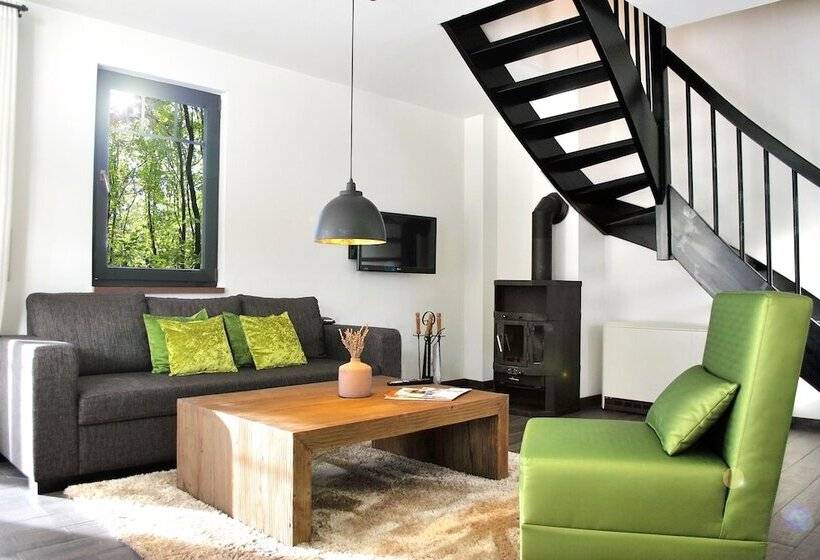 Дом 2 Спальни, Van Der Valk Naturresort Drewitz