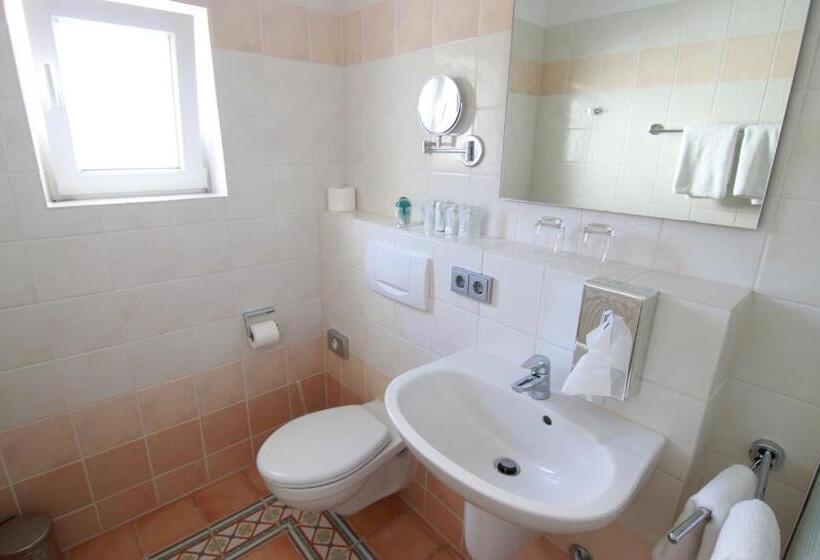 חדר סטנדרט עם מרפסת, Villa Wellenrausch   Adults Only