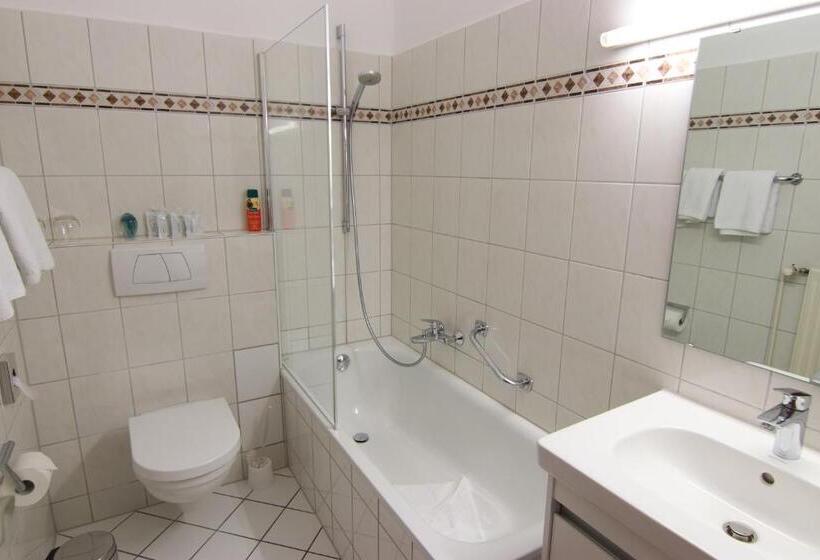 3-Bett-Standardzimmer, Villa Wellenrausch   Adults Only