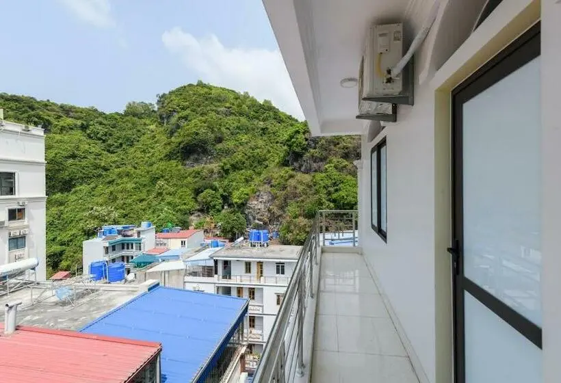 اتاق استاندارد با بالکن, Thúy Anh Hotel Cát Bà