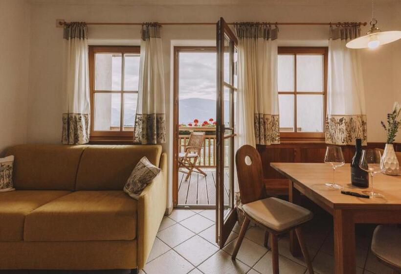 低层单卧公寓, Weinberghof