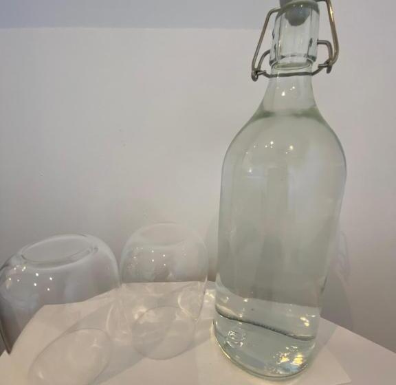 اتاق استاندارد با سرویس بهداشتی مشترک, Easy Stay