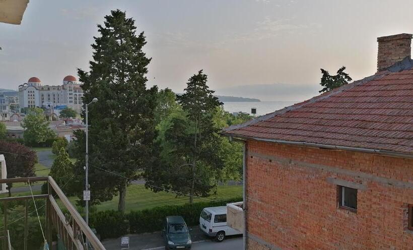 Номер Deluxe, Ivet Guest House