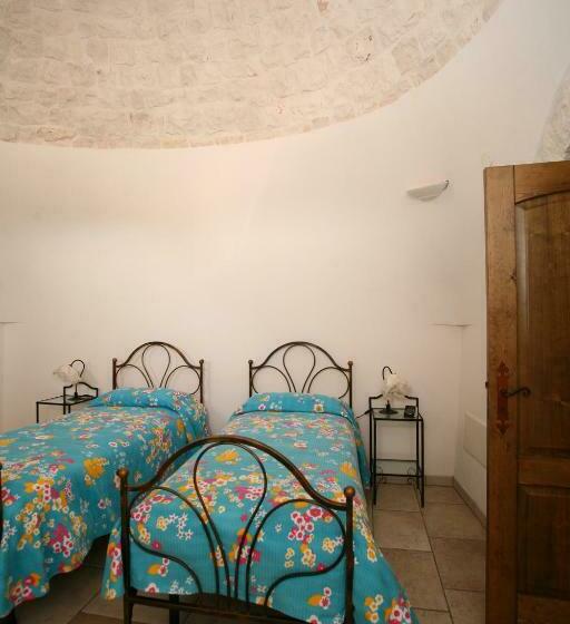 آپارتمان 2 خوابه, Trulli Convertini