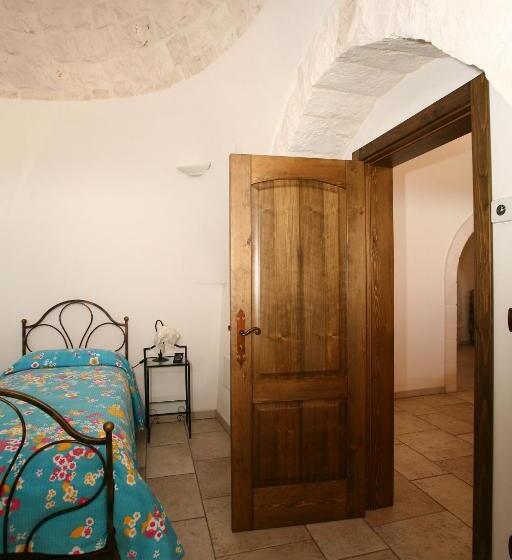آپارتمان 2 خوابه, Trulli Convertini