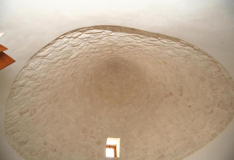 آپارتمان 2 خوابه, Trulli Convertini