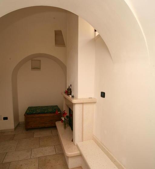 آپارتمان 2 خوابه, Trulli Convertini