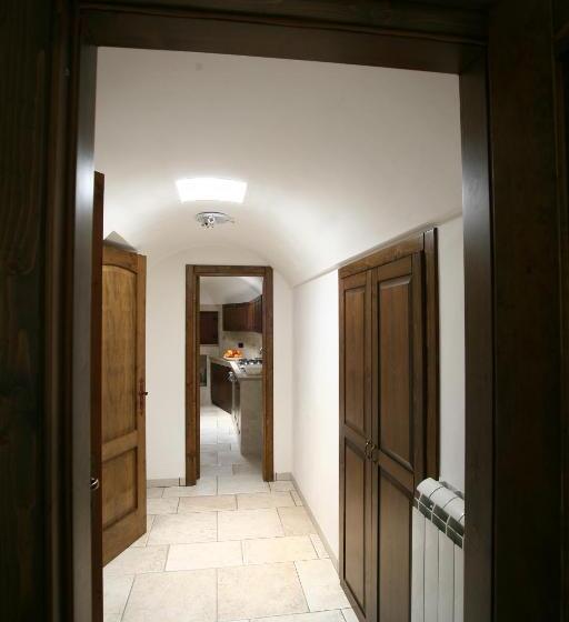 آپارتمان 2 خوابه, Trulli Convertini