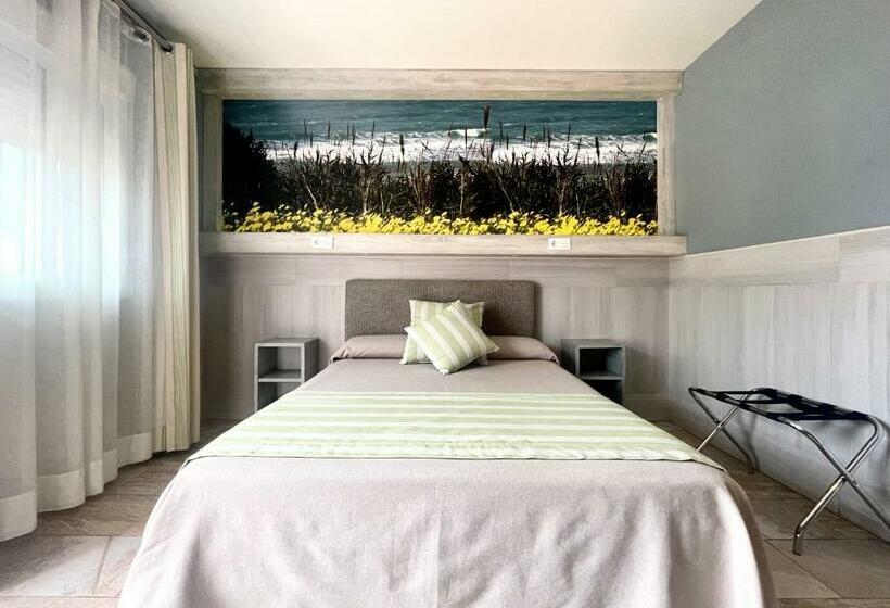 디럭스 룸, Hostal Noli