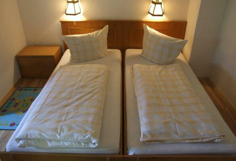 Четырехместный Номер Стандарт, Gasthof Hauserwirt