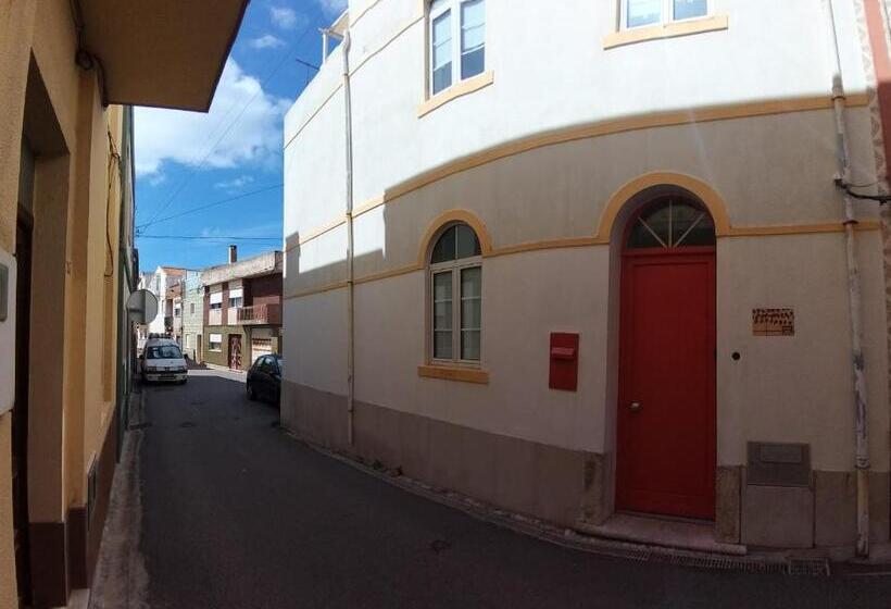 标准三人间, Casa Das Ancoras   Figueira Da Foz Buarcos