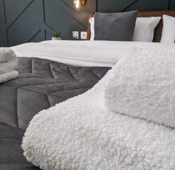 اتاق استاندارد, Ronachan