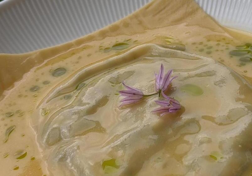 اتاق استاندارد, Ronachan