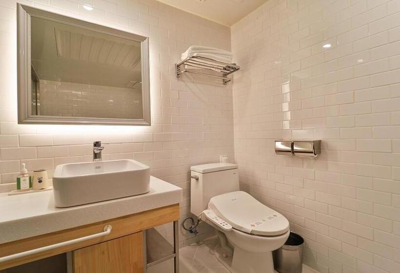 스위트, Daegu February Hotel Dongdaegustation