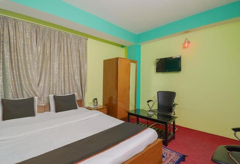 חדר דלוקס לשלושה, Twins Peak