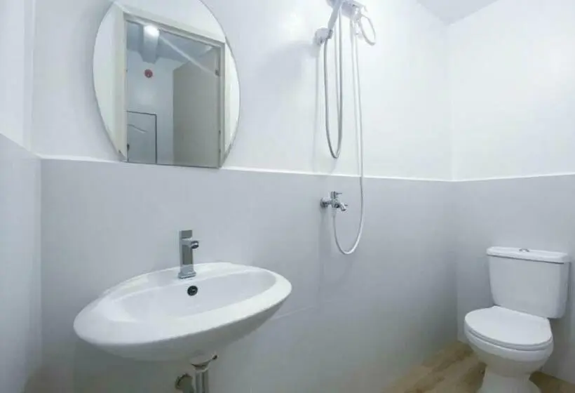 Chambre Quadruple Standard, Pasay Centrale