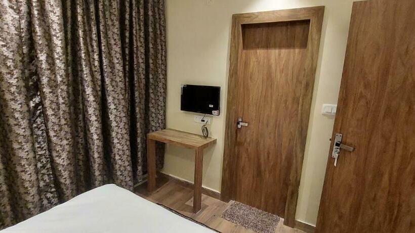 スタンダードルーム, Dream