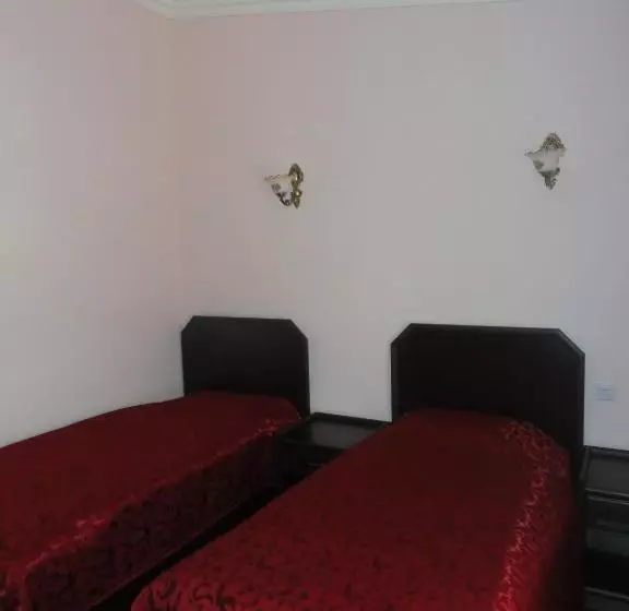 اتاق استاندارد, Diana Hotel