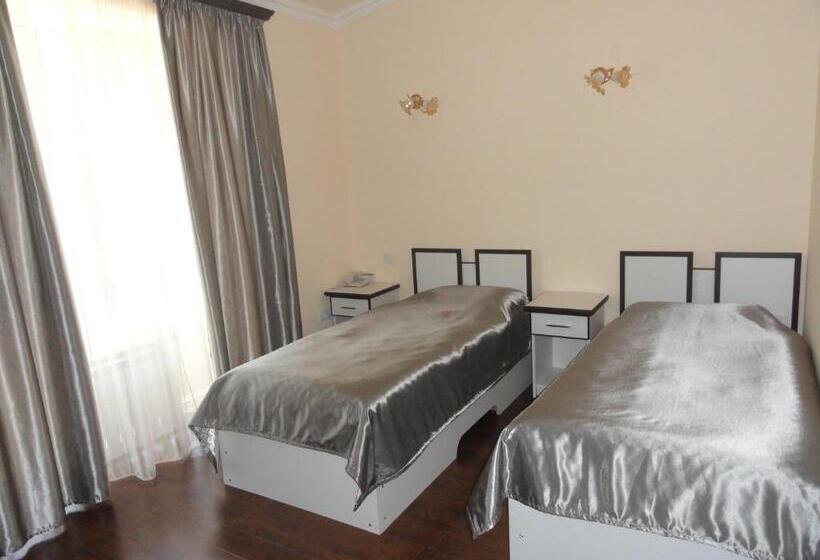 标准间, Diana Hotel