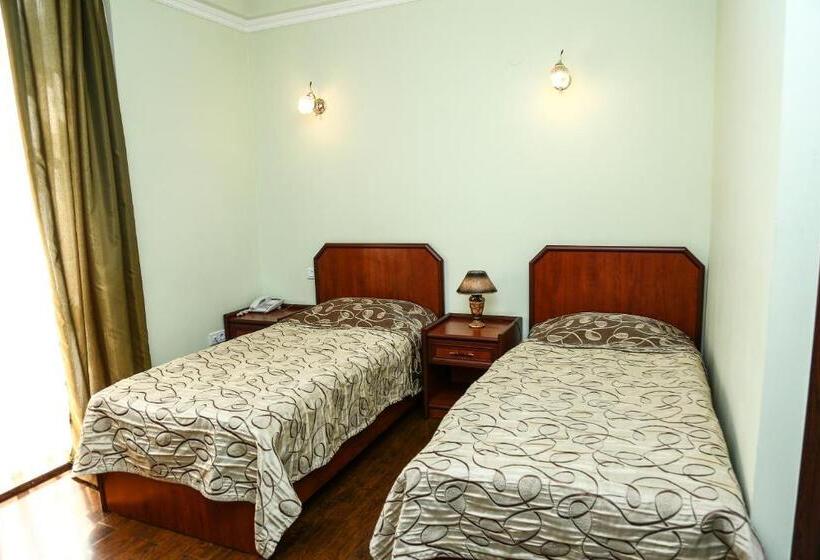 اتاق استاندارد, Diana Hotel