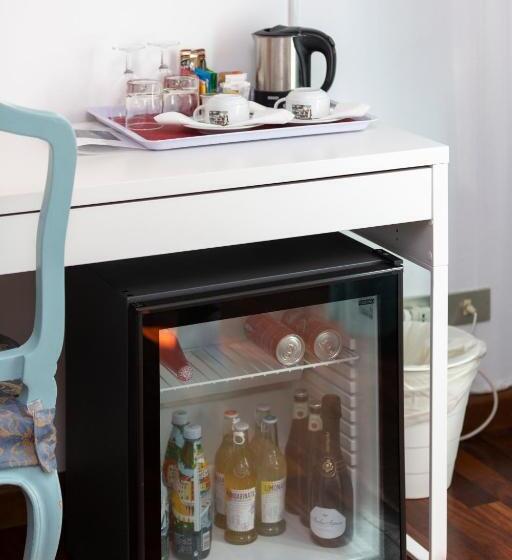 جناح جونيور مطلّ علي البحر, Albergo Nazionale