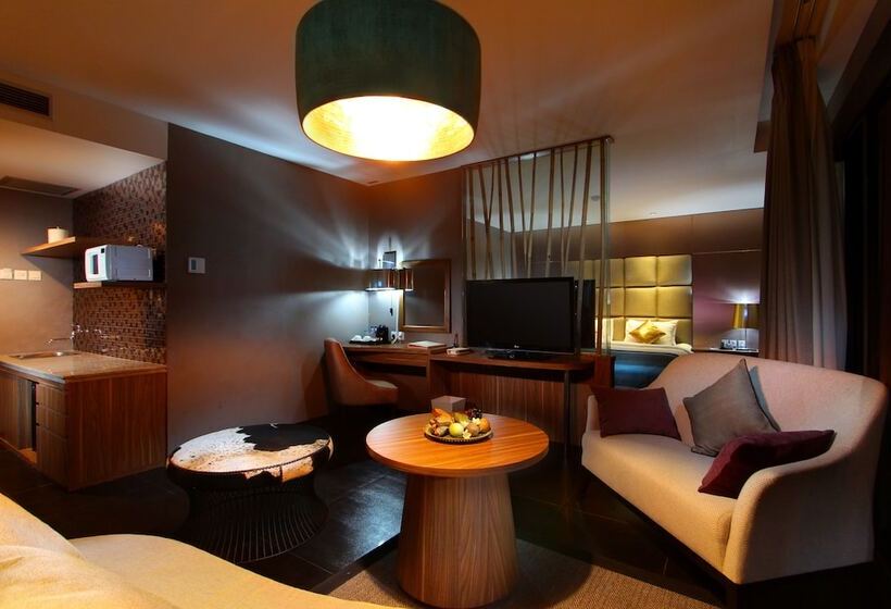 Королевский Люкс, Amaroossa Suite Bali