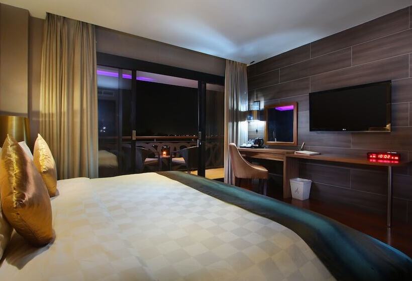 Королевский Люкс, Amaroossa Suite Bali