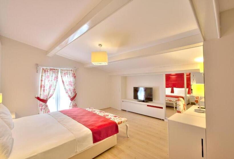 غرفة ديلوكس ثلاثية, Baga