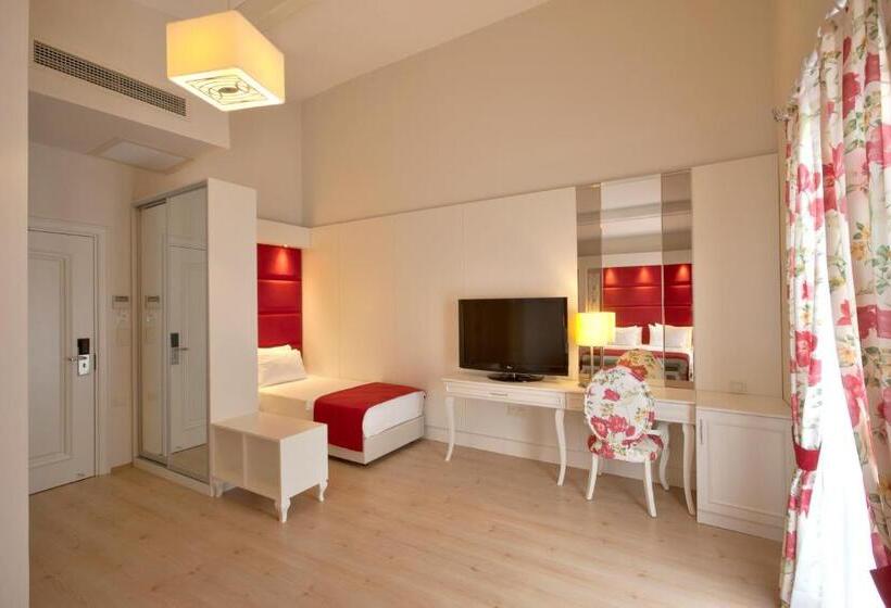 جناح جونيور, Baga