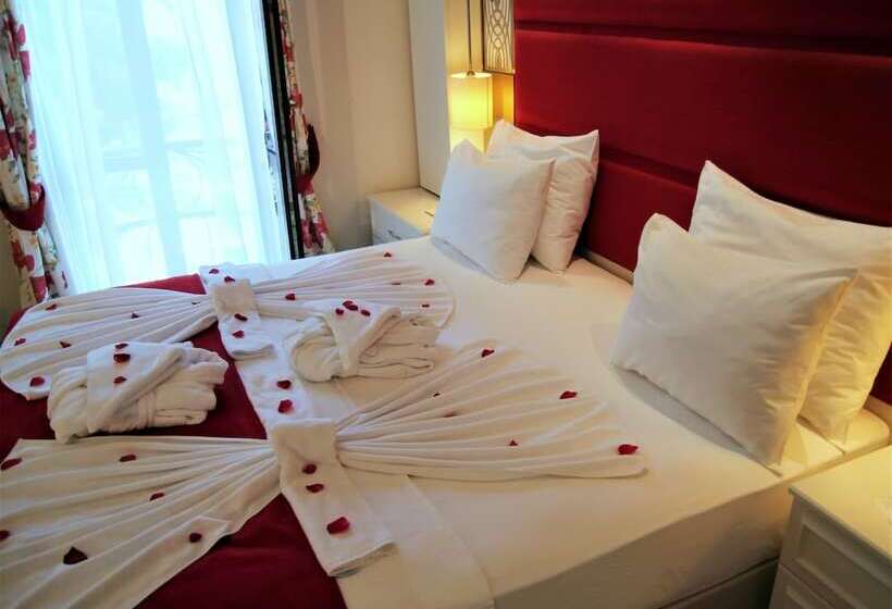 جناح سرير كينج, Baga