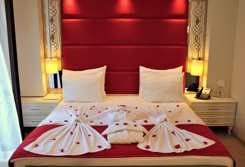 جناح سرير كينج, Baga