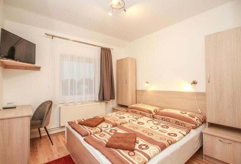 חדר סטנדרט, Gerendas Panzió