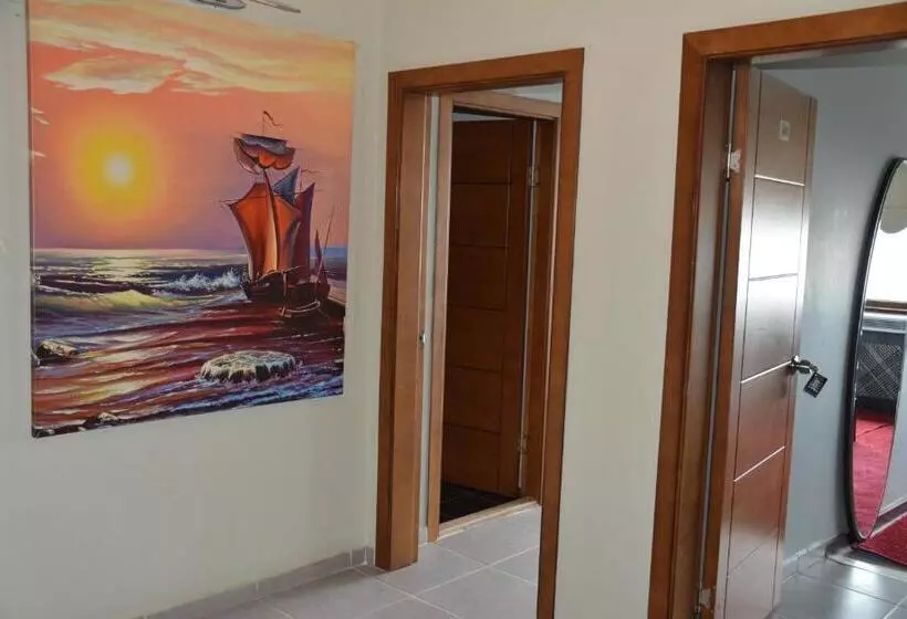 اتاق استاندارد سه نفره, Hopa Heyamo
